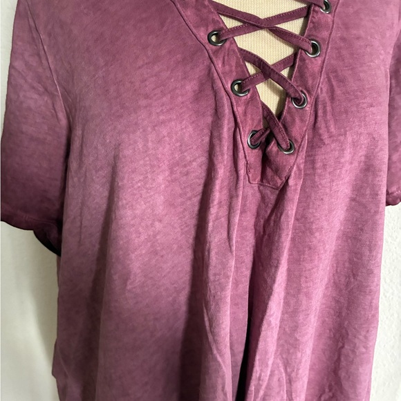 Torrid tee - Picture 3 of 6